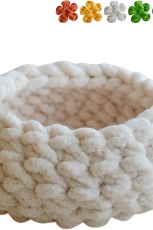 Cloud-white medium hand-woven cave-style cat bed