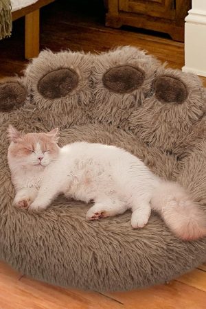 Camel-colored wide ring-style bed